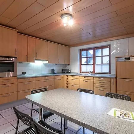 Traumhaus Naehe Mainz I 12 Betten I 4 Schlafzimmer I Terrasse I 200m2 I Garten * Weinolsheim