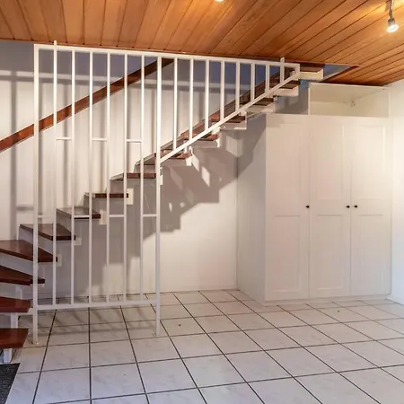 Traumhaus Naehe Mainz I 12 Betten I 4 Schlafzimmer I Terrasse I 200m2 I Garten 度假居