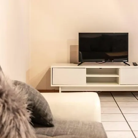 度假居 Traumhaus Naehe Mainz I 12 Betten I 4 Schlafzimmer I Terrasse I 200m2 I Garten Weinolsheim