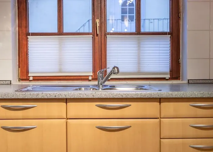 Traumhaus Naehe Mainz I 12 Betten I 4 Schlafzimmer I Terrasse I 200m2 I Garten