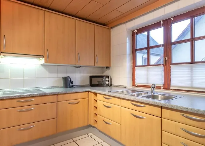 Dom wakacyjny Traumhaus Naehe Mainz I 12 Betten I 4 Schlafzimmer I Terrasse I 200m2 I Garten *