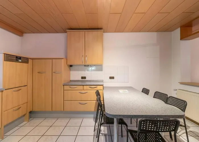 Traumhaus Naehe Mainz I 12 Betten I 4 Schlafzimmer I Terrasse I 200m2 I Garten Dom wakacyjny *