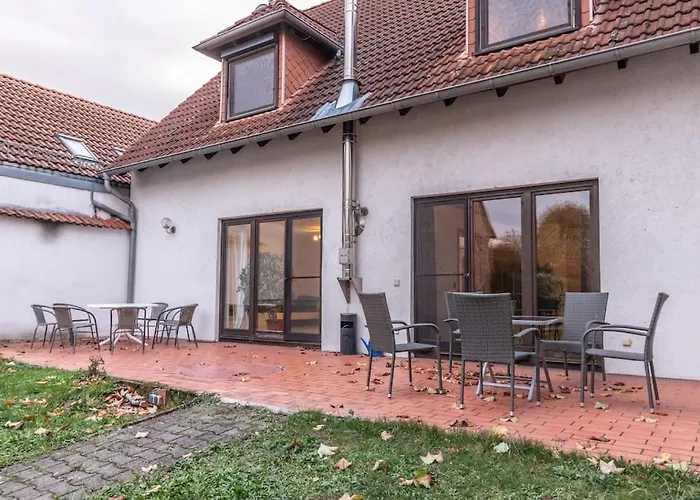 Traumhaus Naehe Mainz I 12 Betten I 4 Schlafzimmer I Terrasse I 200m2 I Garten Dom wakacyjny