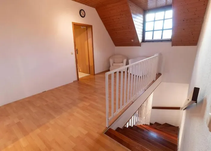 Traumhaus Naehe Mainz I 12 Betten I 4 Schlafzimmer I Terrasse I 200m2 I Garten Dom wakacyjny